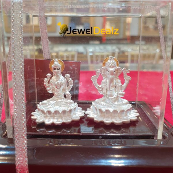 Lakshmi Ganesh Idol in Pure 999 Hallmark Silver