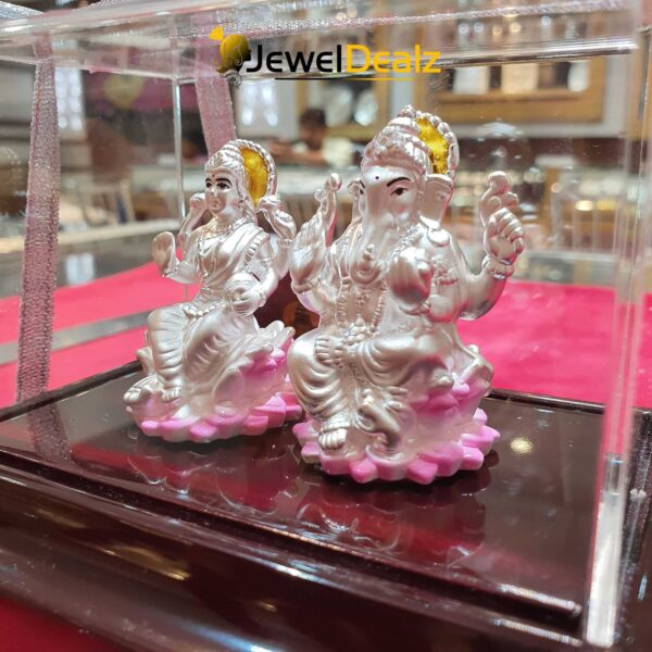 Lakshmi Ganesh Idol in Pure 999 Hallmark Silver