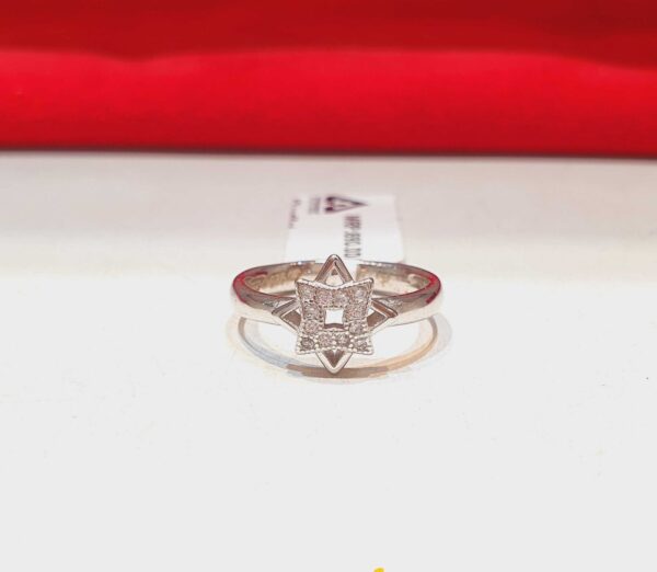 Ladies Star Ring in Sterling Silver Pure 925 BIS Hallmarked