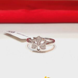 Ladies Flower Ring in Sterling Silver Pure 925 BIS Hallmarked