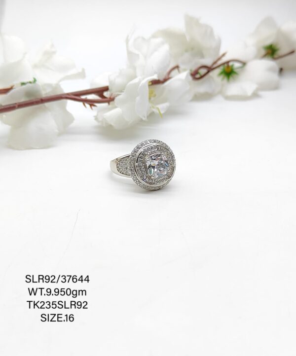 Stunning White Stone Ladies Ring in Sterling Silver 925