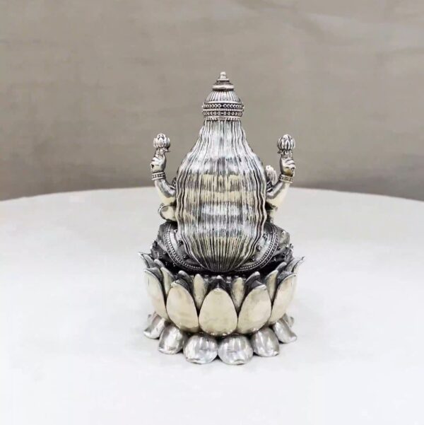 Pure Silver Maa Dhanalakshmi Idol - Image 3