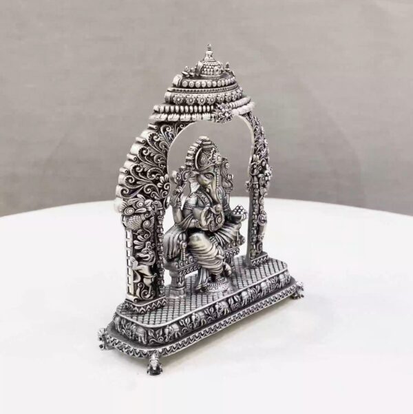 Peetam Ganesh Big Arch Pure Silver Idol