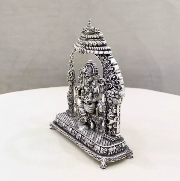 Peetam Ganesh Big Arch Pure Silver Idol