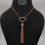 Elegant Long Chain With lip Pendent in Sterling Silver