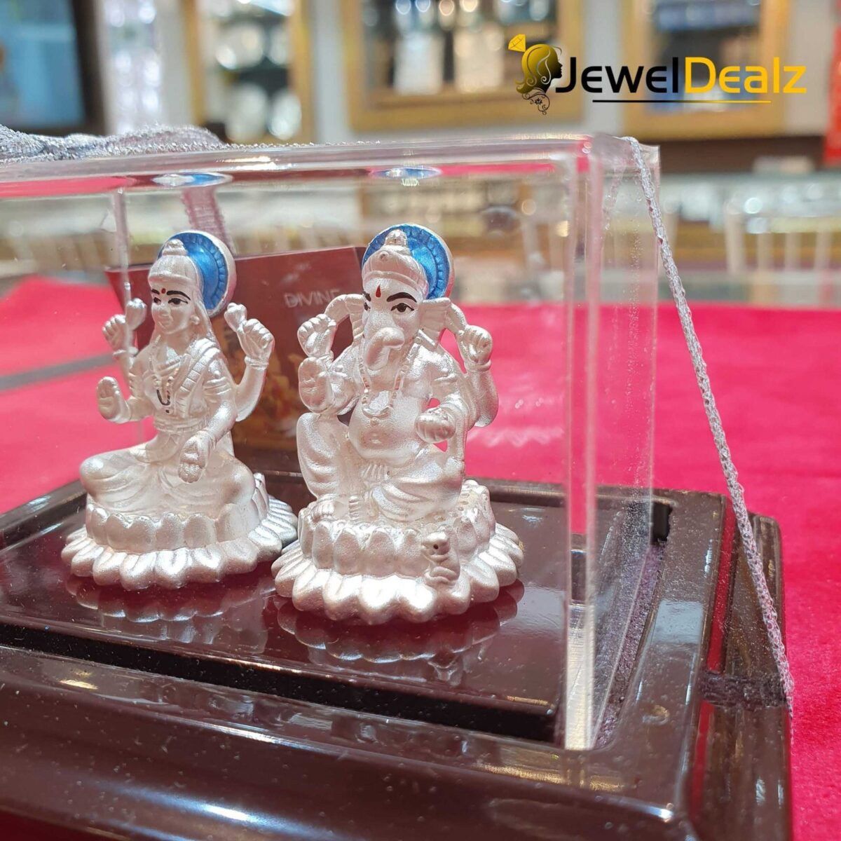 Lakshmi Ganesh Idol in Pure 999 Hallmark Silver - Image 2