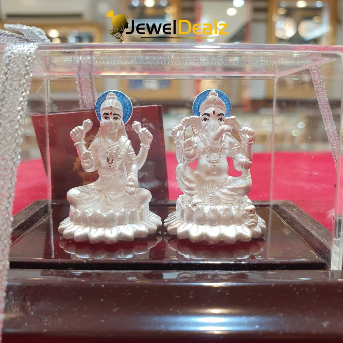 Lakshmi Ganesh Idol in Pure 999 Hallmark Silver - Image 3