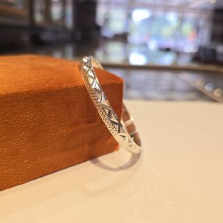 Dot Triangle Kada Sterling Silver Pure 925 BIS Hallmarked