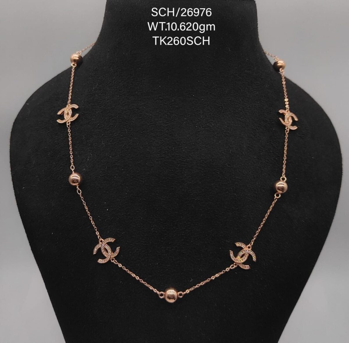 Exquisite Chanel Necklace in Sterling Silver