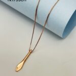 Stunning love Pendent Necklace in Sterling Silver925