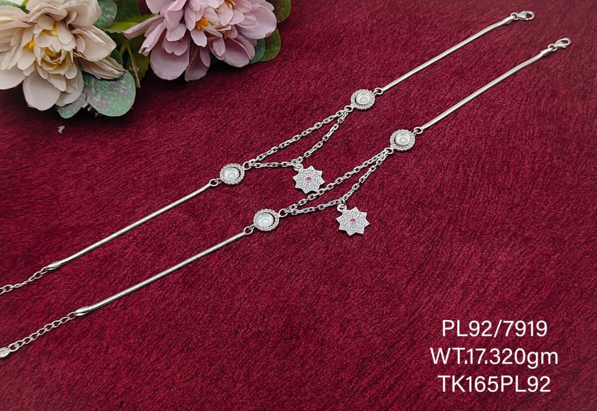 Elegant Floral Payal/Anklet in Pure 925 Silver BIS Hallmarked - Image 1