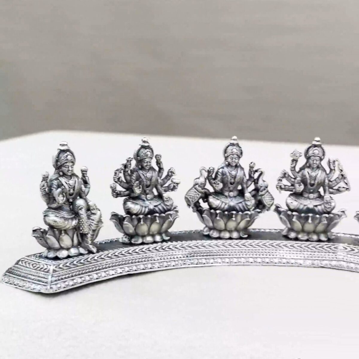 Ashtalakshmi Curve Pure Silver Idol