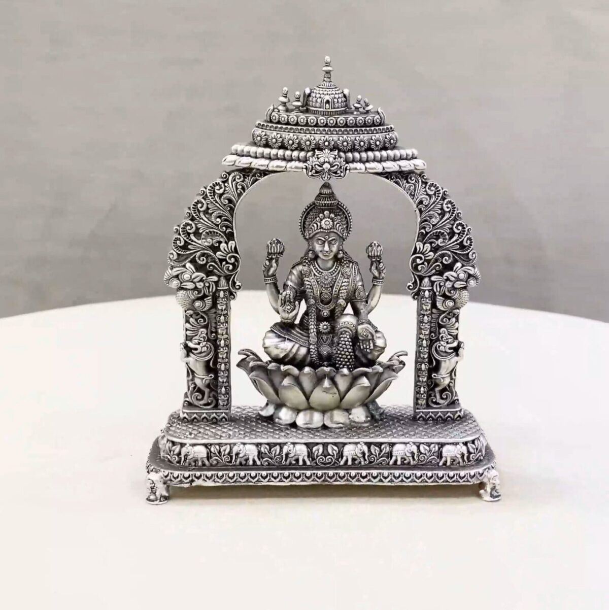Lakshmi Big Arch Pure Silver Idol - Image 1