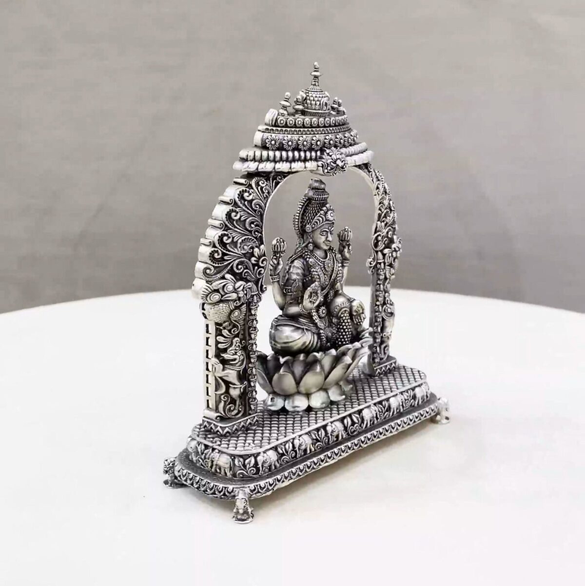 Lakshmi Big Arch Pure Silver Idol - Image 2