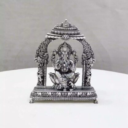 Padmam Ganesh Big Arch Pure Silver Idol