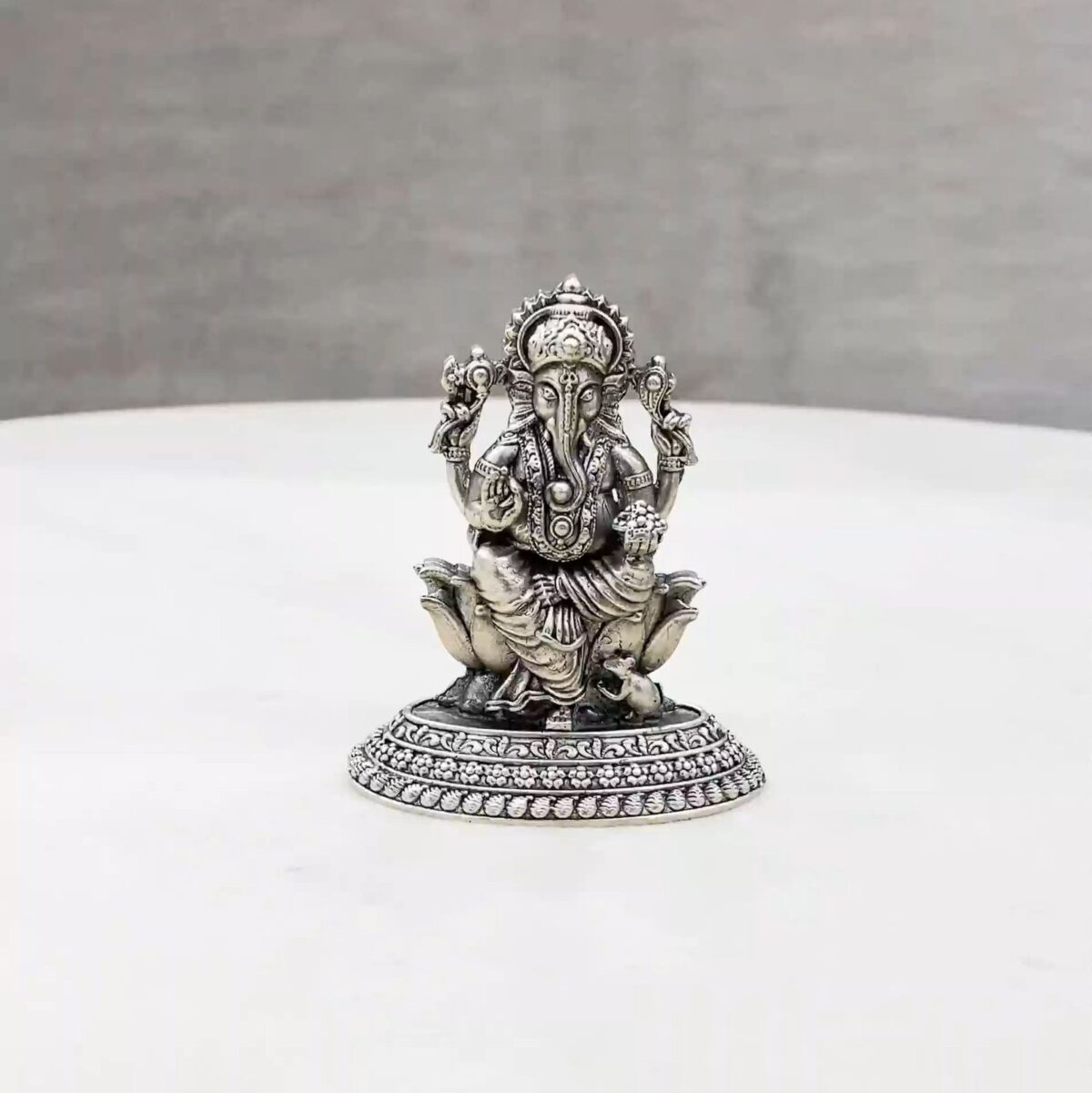 Padmam Ganesh Silver Idol