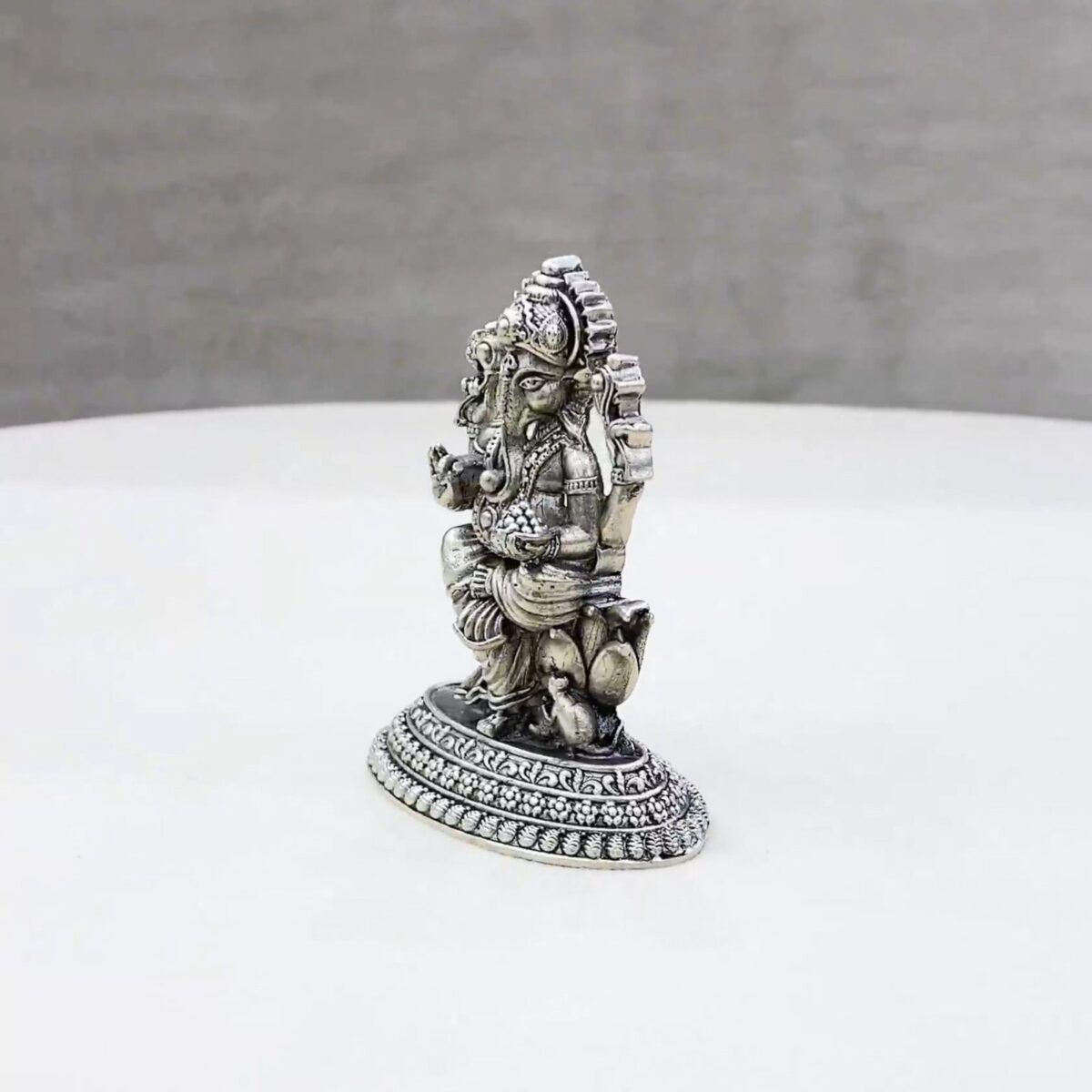 Padmam Ganesh Silver Idol