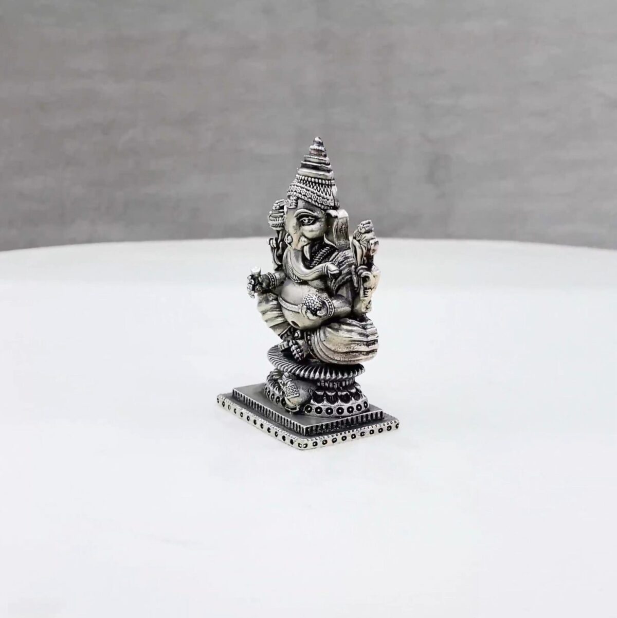 South Ganesh Pure Silver Idol - Image 4