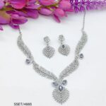 Stunning  Blue Sapphire Necklace set in Sterling Silver 925