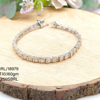 Stunning Diamond Crystal Bracelet in Sterling Silver Pure 925