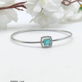 Stunning Square Shaped ladies Bracelet in Sterling Silver Pure 925