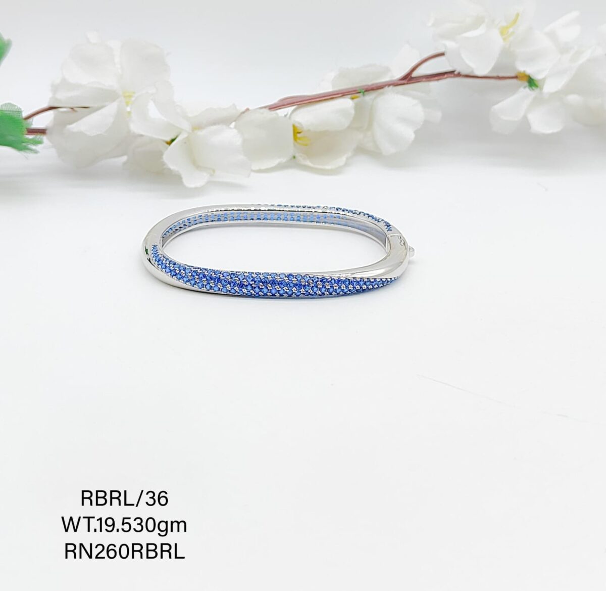 Stunning  Ladies Bracelet in Sterling Silver Pure 925