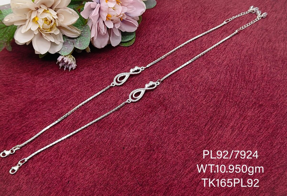 Elegant Infinity Payal/Anklet in Pure 925 Silver BIS Hallmarked - Image 1