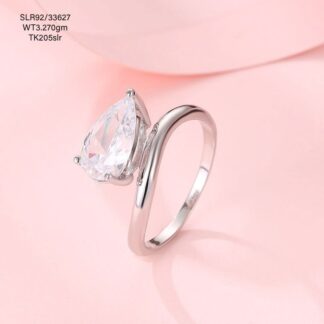 Stunning White Stone Ladies Ring in Sterling Silver 925