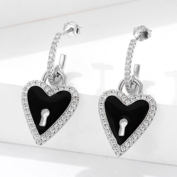 AAFREEN EARRINGS (STYLE 15511)