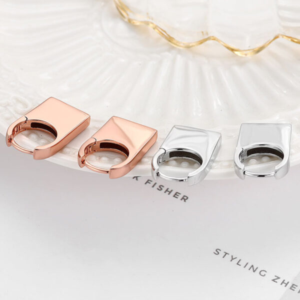 AAFREEN EARRINGS (STYLE 24971)