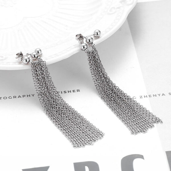 AAFREEN EARRINGS (STYLE 25885)