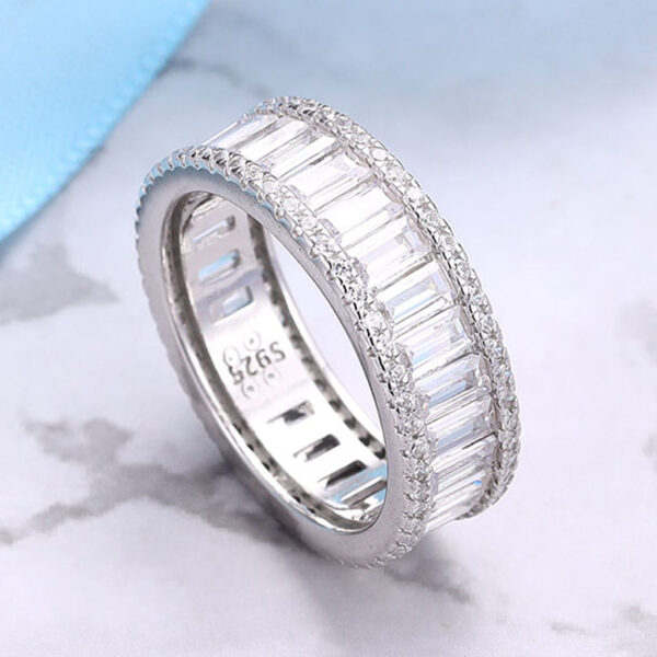 AAFREEN RING (STYLE 876)