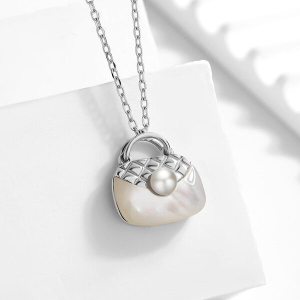 CHARM CHAIN (STYLE 24148)